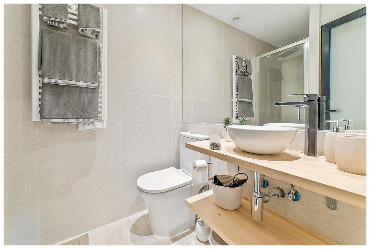 Apartamentos Madrid Rio Kültér fotó